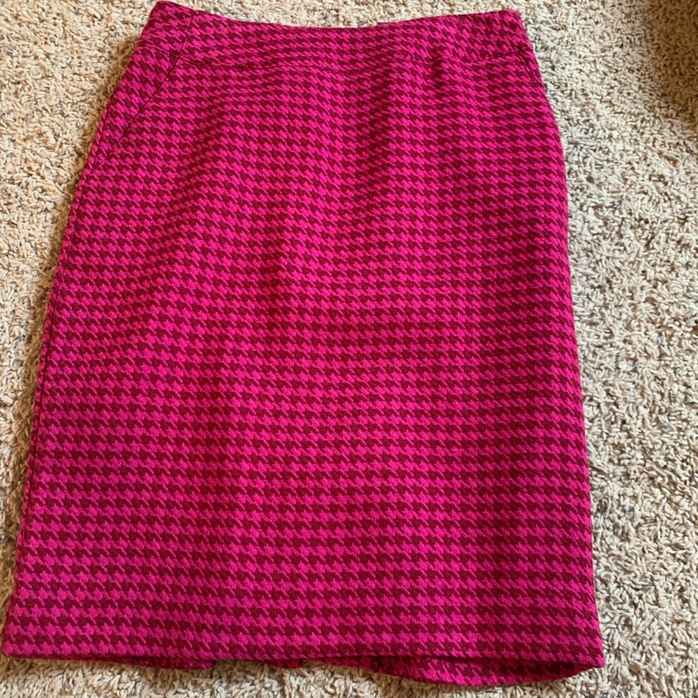 Women’s skirt
